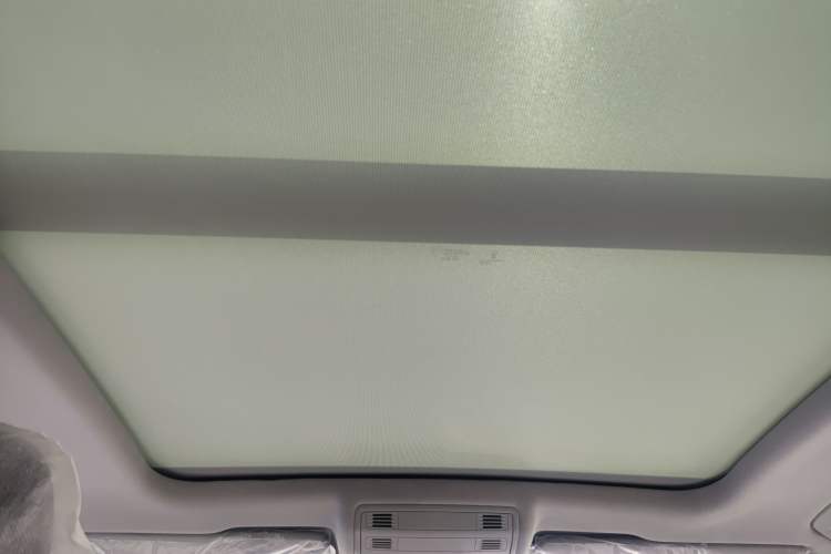 Used Volkswagen Tharu 2026 Model Xinrui 300TSI Ruiyi Edition
