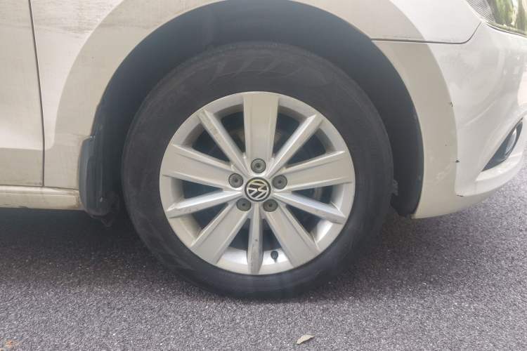 Used Volkswagen Jetta 2013 1.6L Manual Comfort Model
