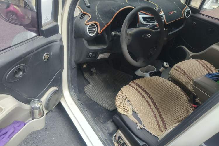 Used Chery QQ 2013 1.0L Manual Happy Edition