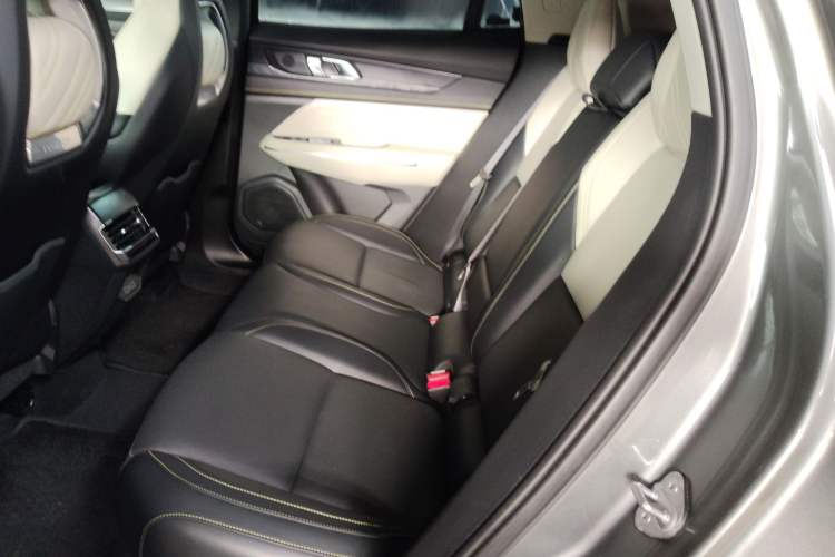 Used Lynk & Co 05 2022 2.0TD Two-Wheel Drive Zhaoyang Plus
