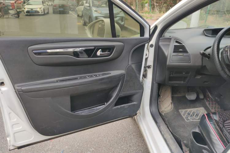 Used Citroen C-Quatre 2012 Sedan 2.0L Automatic Joyful Model
