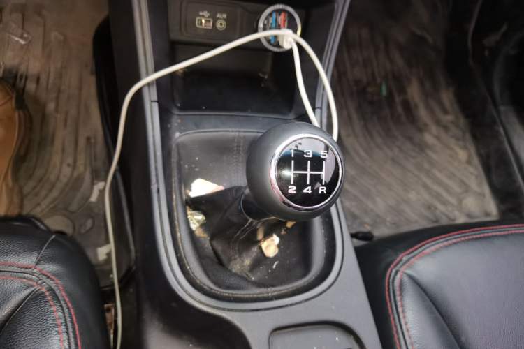 Used Roewe 360 2017 1.5L Manual Smart Screen Version
