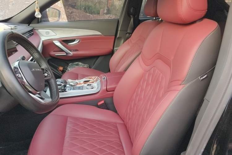 Used JETOUR X70 PLUS 2024 1.6T DCT Ultra-Comfort Edition 5 Seats