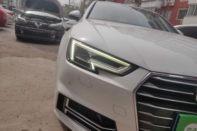 Used Audi A4L 2019 40 TFSI Fashion Edition China VI Emission Standard