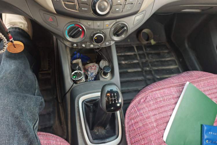 Used Chevrolet Sail 2015 Sail 3 1.3L Manual Ideal Edition
