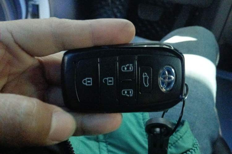 Used Toyota Sienna 2021 2.5L Hybrid Ultimate Edition
