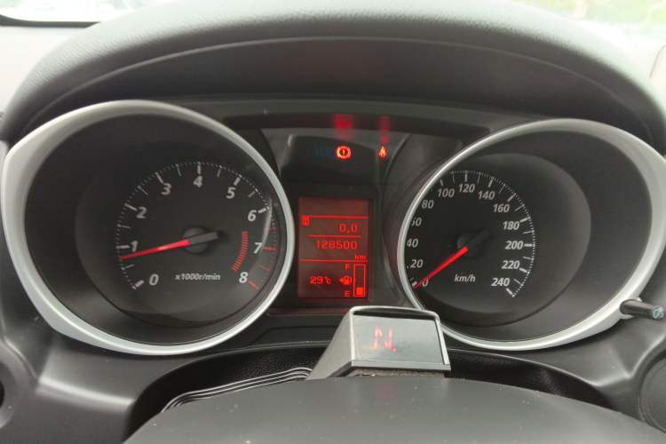 Used Mitsubishi ASX 2013 1.6L Manual Two-Wheel Drive Standard Edition Instrument Cluster