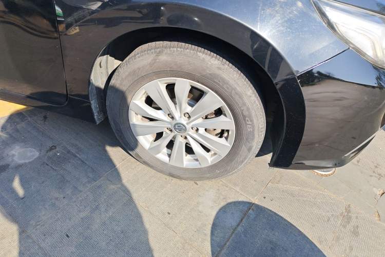 Used Nissan Teana 2016 2.0L XE Fashion Edition Right Front Wheel Hub