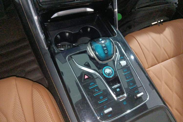 Used BYD Tang New Energy 2023 DM-i Champion Edition 112KM Prestige Model