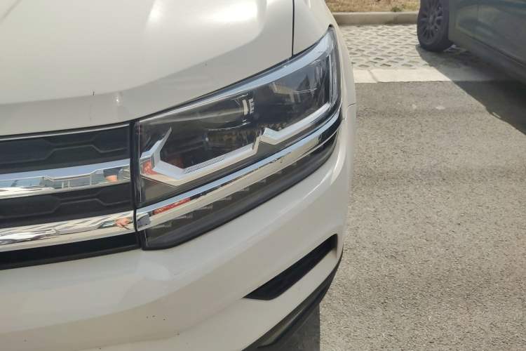 Used Volkswagen Tharu 2021 280TSI Two-Wheel-Drive Luxury Plus Edition