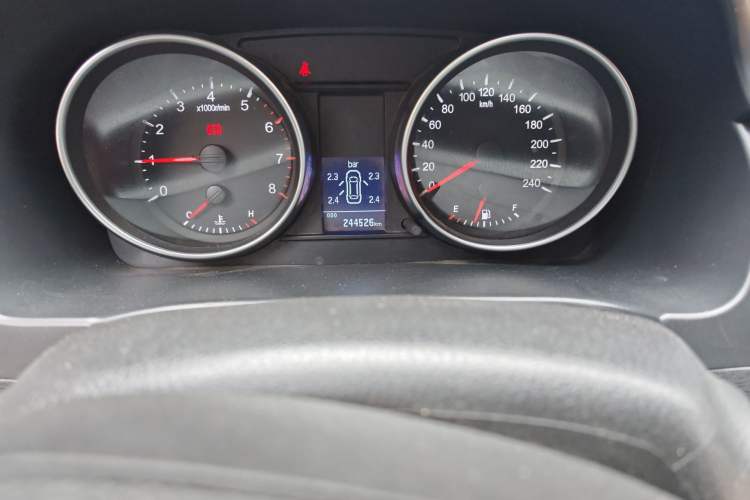 Used Haval H6 2014 Sport Version 1.5T Manual Two-Wheel Drive Elite Edition Odometer Close Up