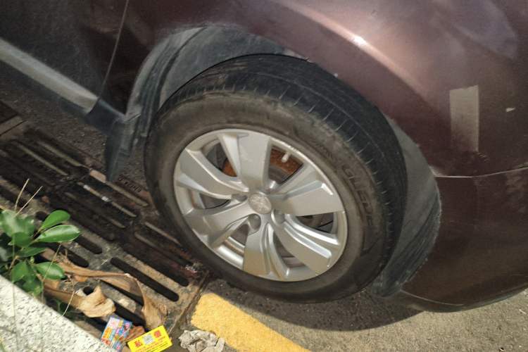 Used Peugeot 2008 2014 1.6L Automatic Fashion Edition
