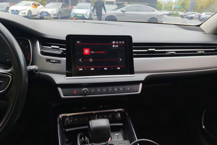 Used Citroen C5 2017 350THP Automatic Luxury Model Audio And AC Panel