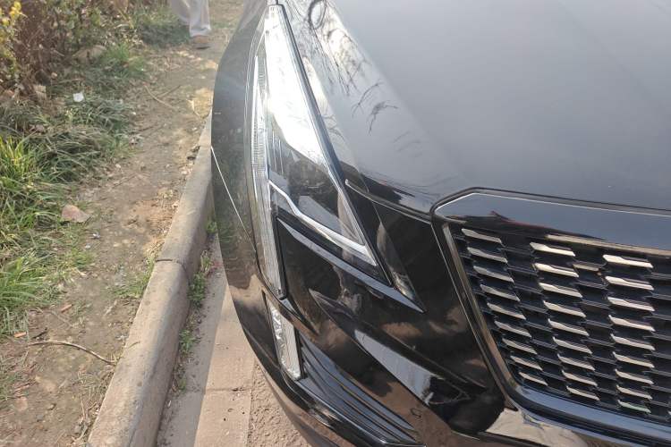 Used Cadillac XT5 2020 28T Four-Wheel Drive Luxury Version