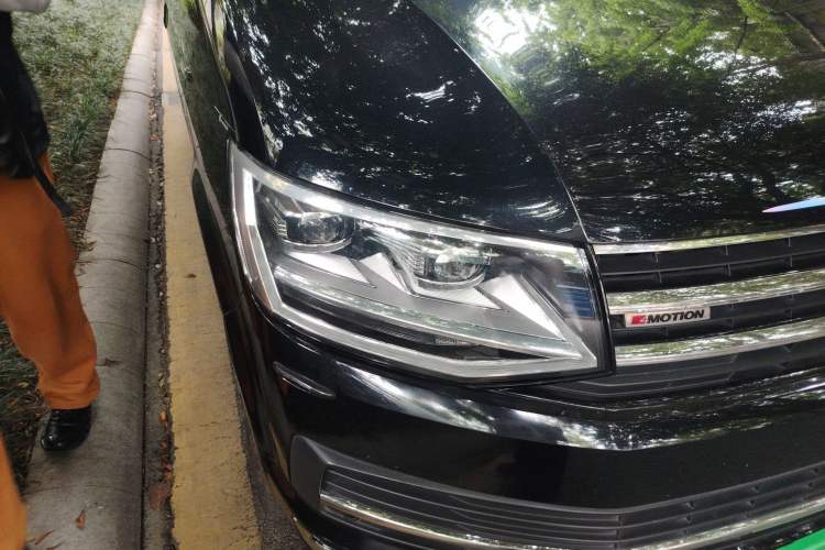 Used Volkswagen Caravelle 2019 2.0 TSI Four-Wheel Drive Luxury Edition 7 Seats