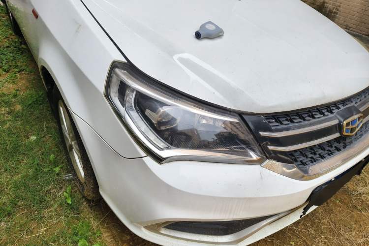 Used Geely Auto Diamond 2017 1.5L Manual Value-Added Model Right Front Headlight