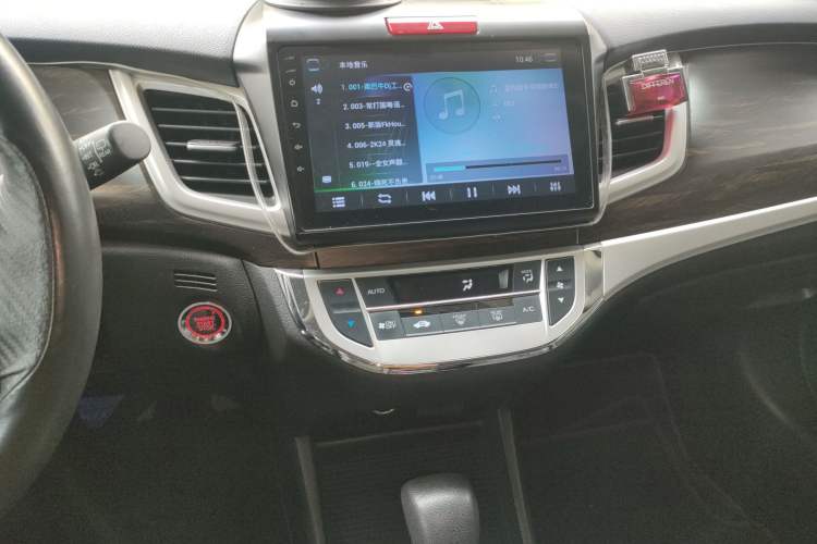 Used Honda Jade 2017 1.8L automatic Comfort version 5 seats