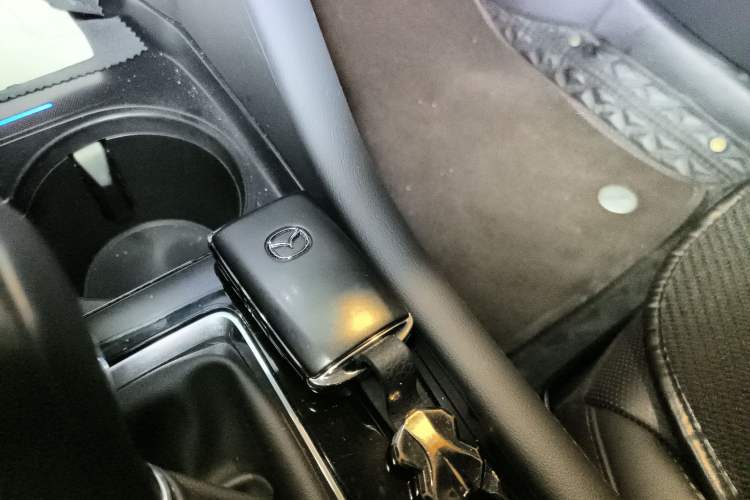 Used Mazda 3 Axela 2023 2.0L Automatic ZhiZhen Edition Vehicle Key