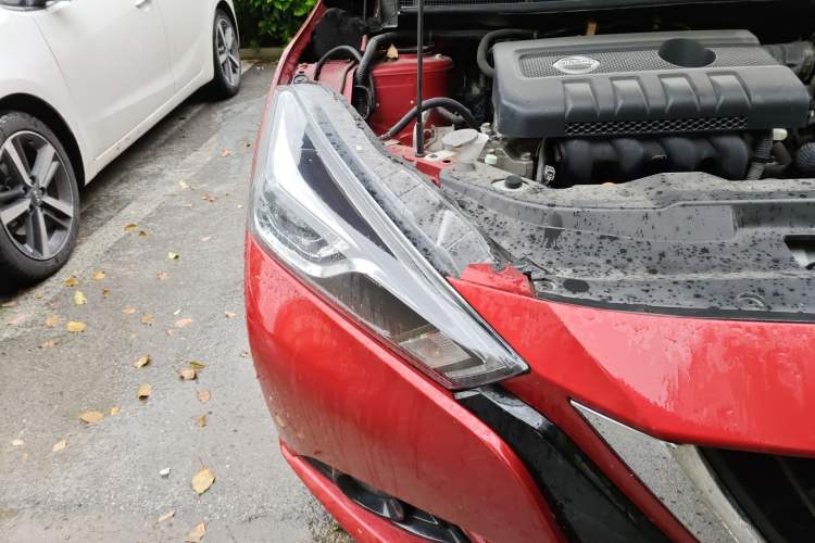 Used Nissan Lannia 2016 1.6L CVT Smart Cool Edition Right Front Headlight