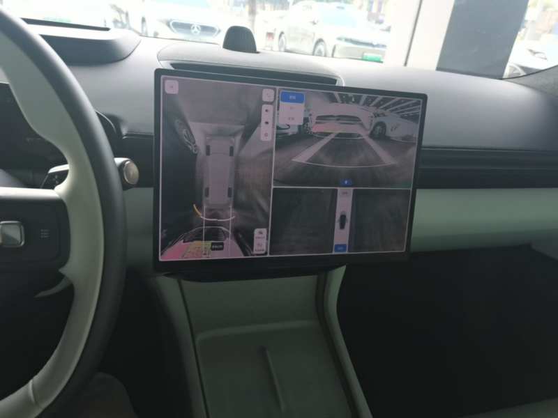 Used Zeekr 007 2025 Four-Wheel Drive Intelligent Driving Version 75 kWh — 12