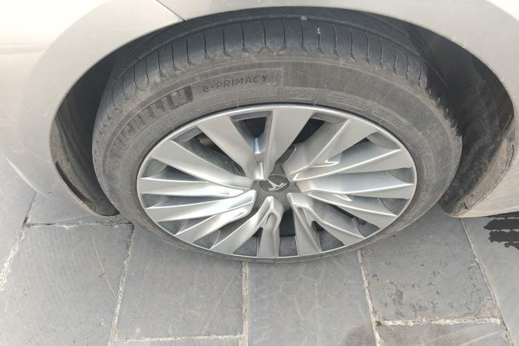 Used Tesla Model 3 2023 Rear-Wheel-Drive Version
