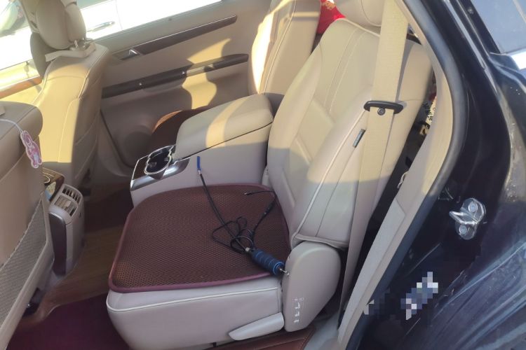 Used Mercedes-Benz R-Class 2011 R 350 L 4MATIC Left Rear Seat