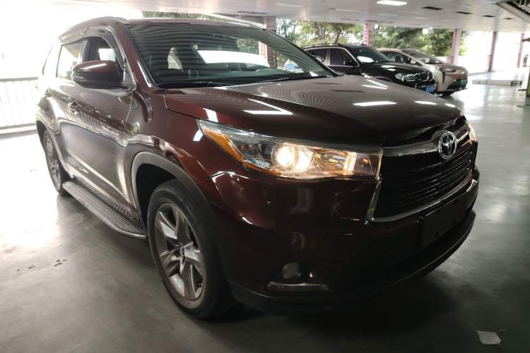Used Toyota Highlander 2017 2.0T Four-Wheel Drive Luxury Edition 7 Seats