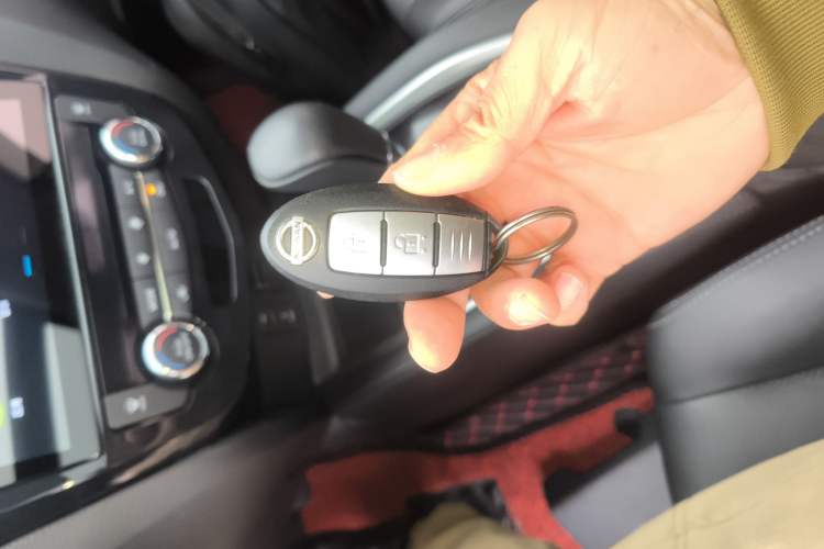 Used Nissan X-Trail 2014 2.0L CVT Comfort Edition 2WD