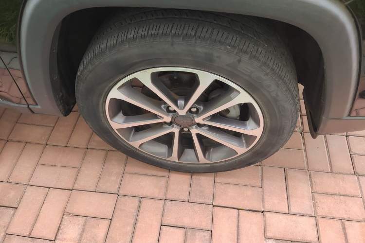 Used Jeep Grand Commander 2018 2.0T Four-Wheel Drive Enjoyment Version China V
