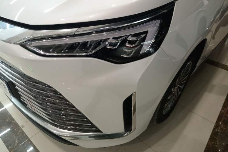 Used Buick Century 2023 2.0T Seven-Seater Deluxe Edition
