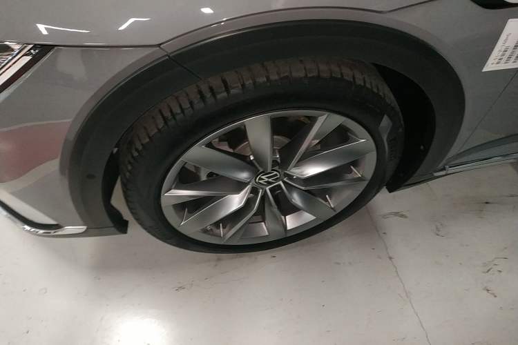 Used Volkswagen FAW-Volkswagen CC 2023 Hunting Vehicle 380TSI Hunter's Heart Edition