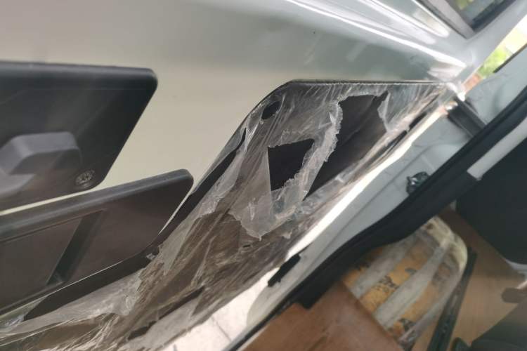 Used Iveco Eurocargo 2021 2.0T Manual Super-Rui Long Wheelbase Short Overhang High Roof Manual Doors F1A
