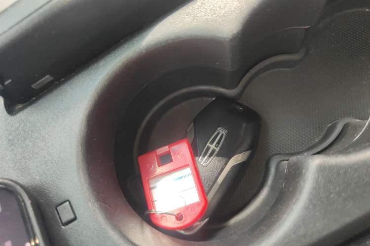 Used Lincoln MKZ 2014 2.0T Luxury Edition
