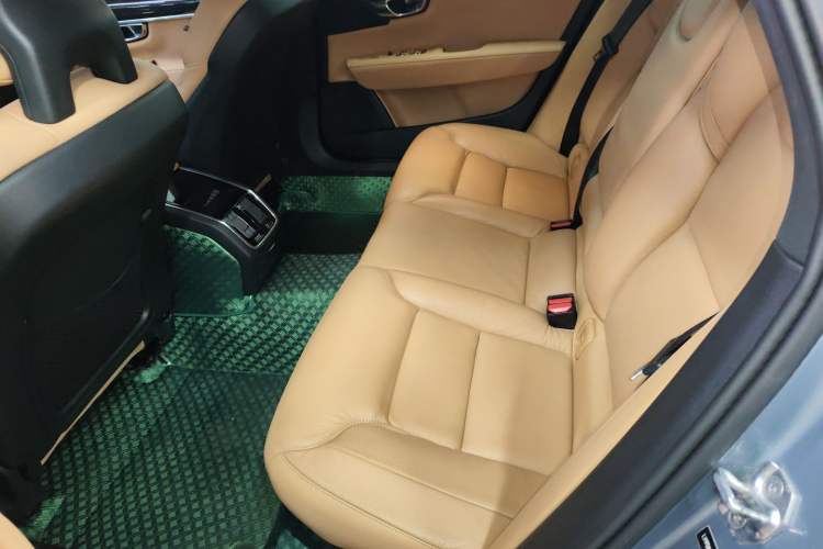 Used Volvo S90 2018 T4 Zhiyuan Edition Left Rear Seat