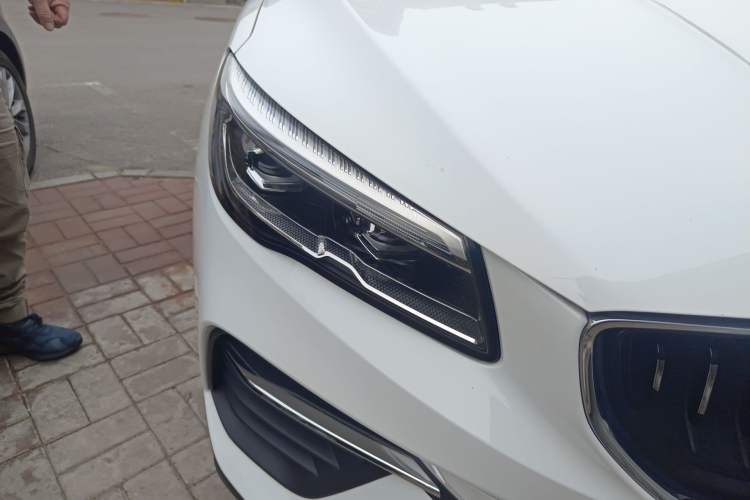 Used Geely Auto Emgrand S 2021 1.4T CVT Luxury Version
