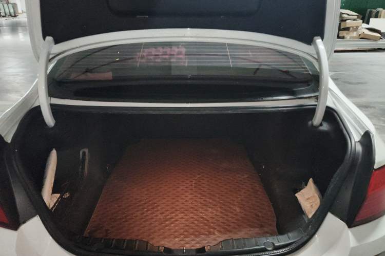 Used BMW 5 Series 2014 525Li Luxury Design Package