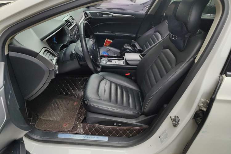 Used Ford Mondeo 2017 Facelifted EcoBoost 180 Fashion Edition Left Front Seat