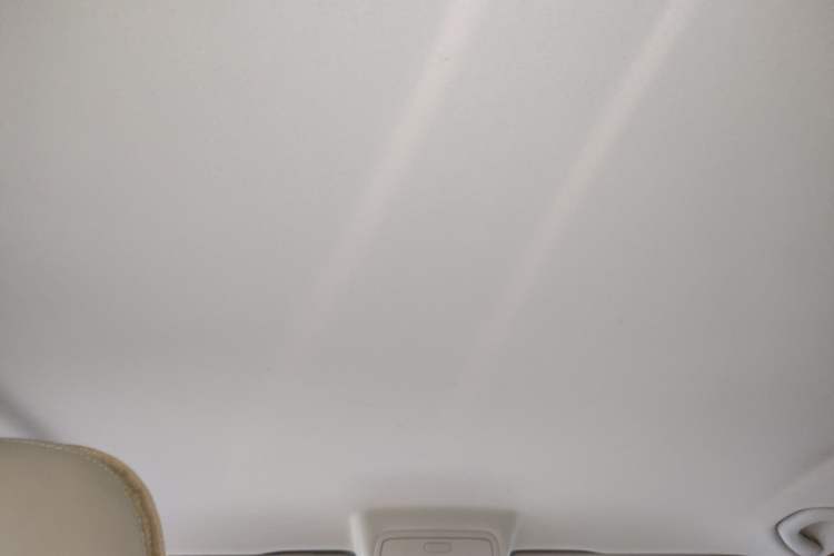 Used Volkswagen Tiguan 2015 1.8TSI Automatic Two-Wheel Drive Comfort Edition Headliner