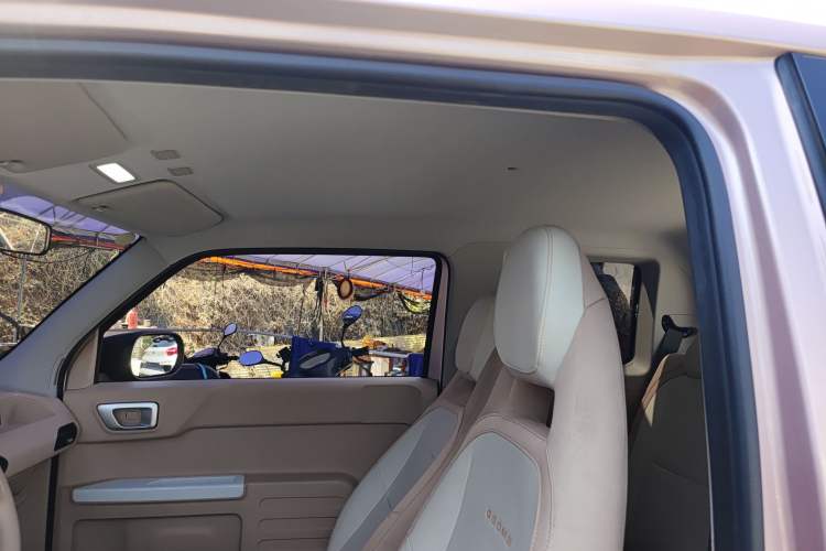 Used Geely Galaxy Panda 2023 Panda Mini 200km Endurance Bear
