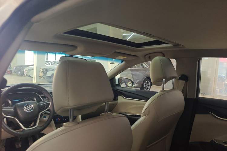 Used Buick GT 2018 15T Manual Elite Version China V Standard
