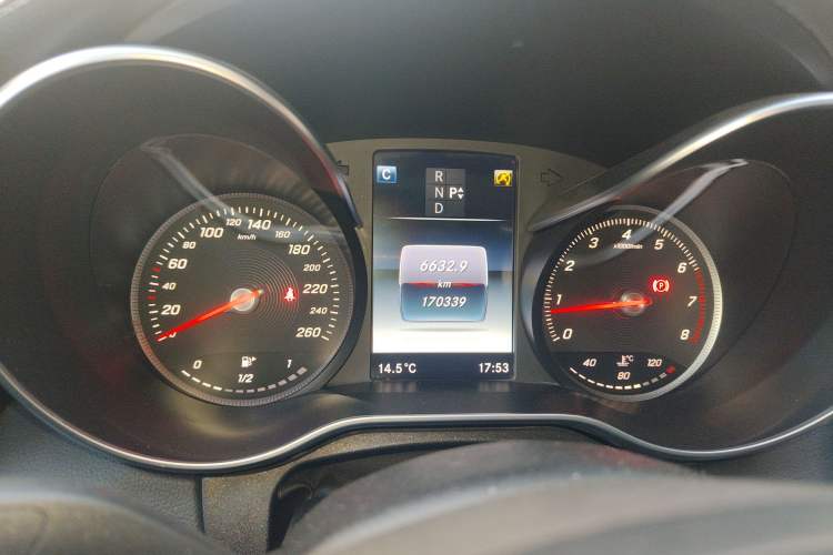 Used Mercedes-Benz C-Class 2016 C 200 L 4MATIC Sport Edition Instrument Cluster