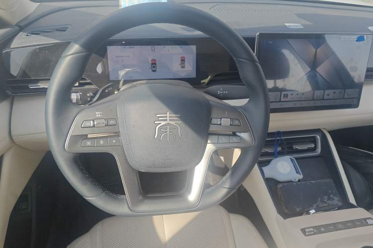 Used BYD Qin L 2025 EV 545KM Beyond Version
