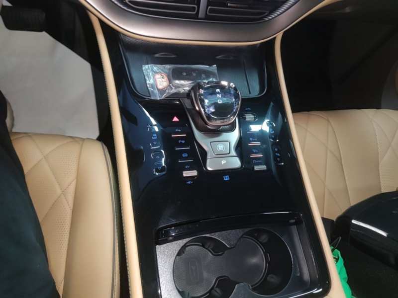 Used Denza D9 2022 DM-i 970 Four-Wheel Drive Flagship Model — 13