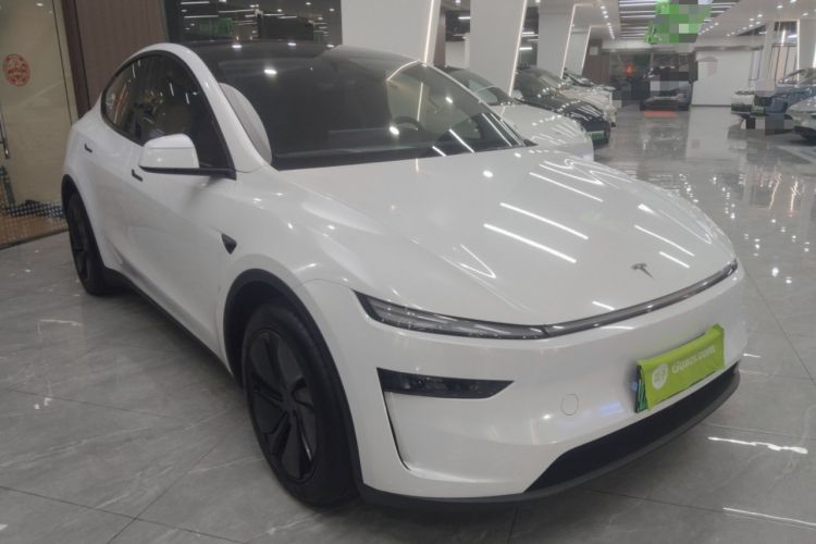 Used Tesla Model Y 2025 Rear-Wheel Drive First Edition