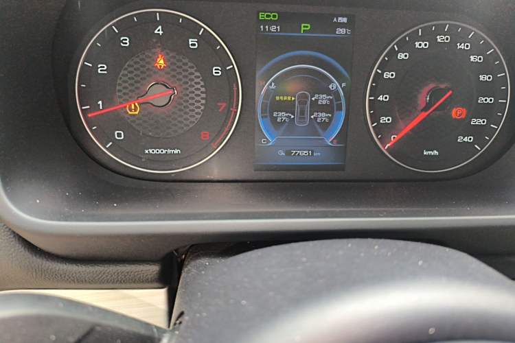 Used BYD Tang 2018 2.0T Automatic SmartConnect Luxury Edition 5 Seats China V Standard
