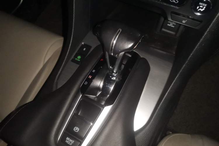 Used Honda Avancier 2017 240TURBO Two-Wheel Drive Premium Edition
