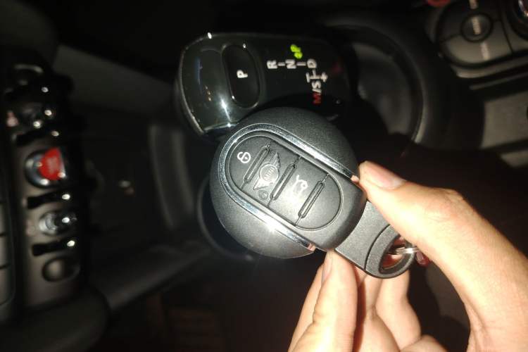 Used MINI 2023 1.5T ONE Five-Door Edition
