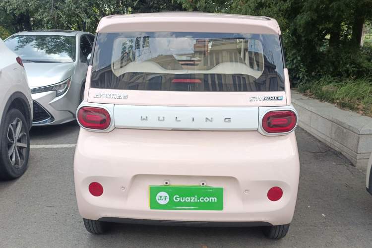 Used Wuling Hongguang MINIEV 2024 3rd Generation 215km Youth Edition