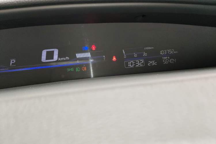 Used Honda Jade 2013 1.8L automatic Comfort version 5 seats Instrument Cluster