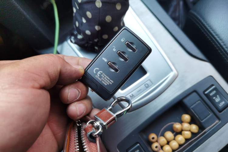 Used Subaru Outback 2011 2.5i Luxury Navigation Edition